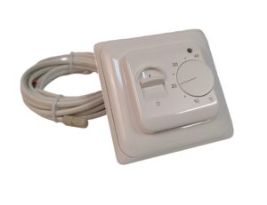 Termostat s podnom sondom RTC70.26